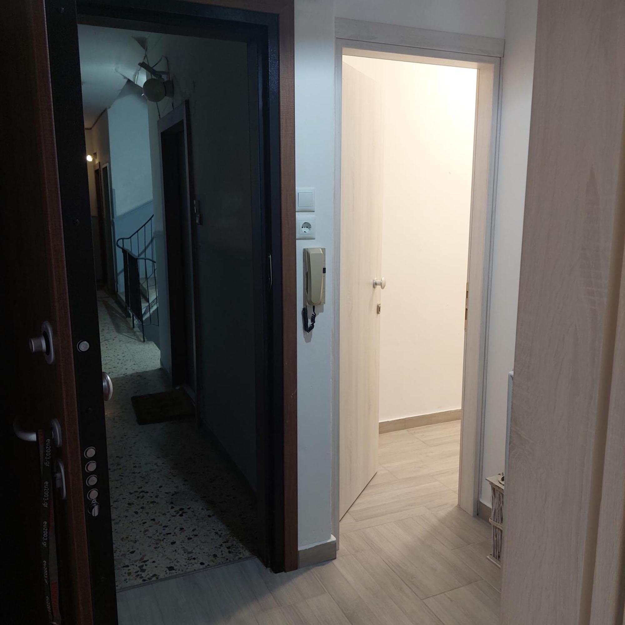 Small Studio Center 1 Thessaloníki Luaran gambar